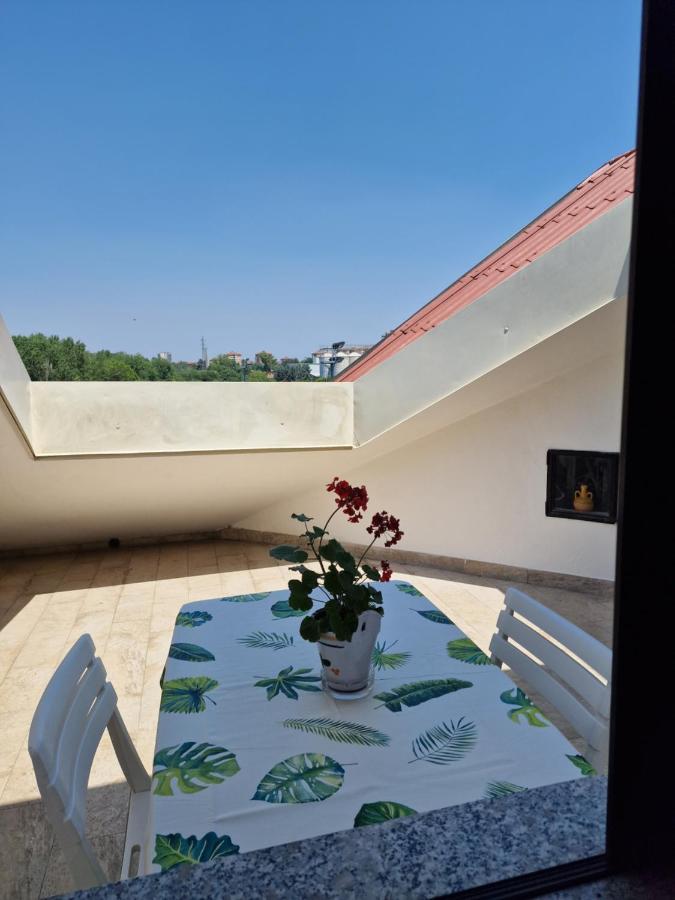 Comfy Penthouse Apartment Milan Exterior photo